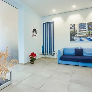 kmc-suites-purple.palermohotels.org/