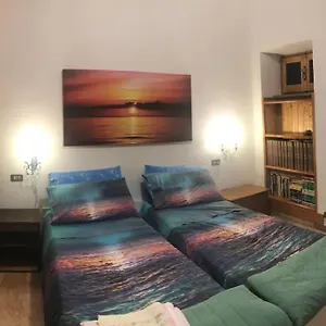 la-finestra-sul-mare-a-drignana-5terre-vernazza.hotelitalianriviera.com/