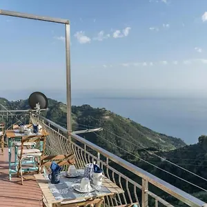 la-finestra-sul-mare-a-drignana-5terre-vernazza.hotelitalianriviera.com/