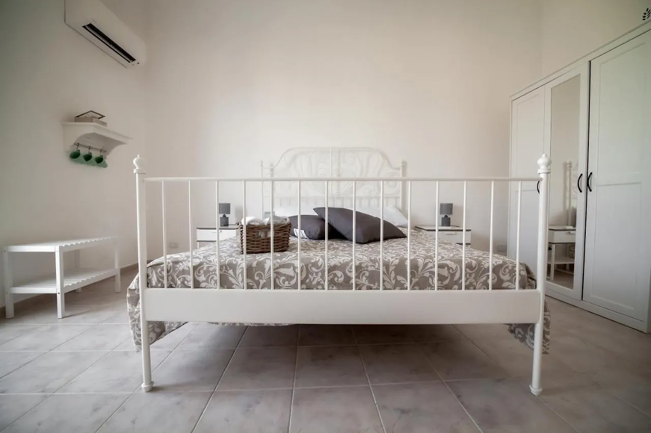 Apartment Pindemonte Suites Palermo Italy
