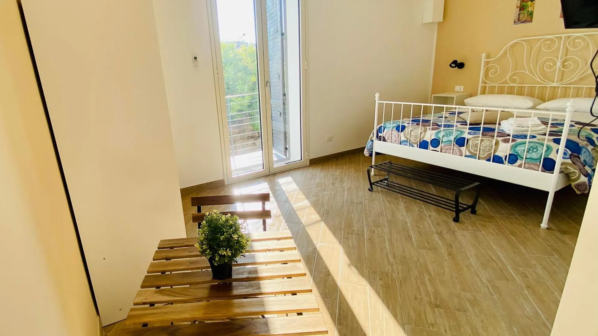 Pindemonte Suites contacts